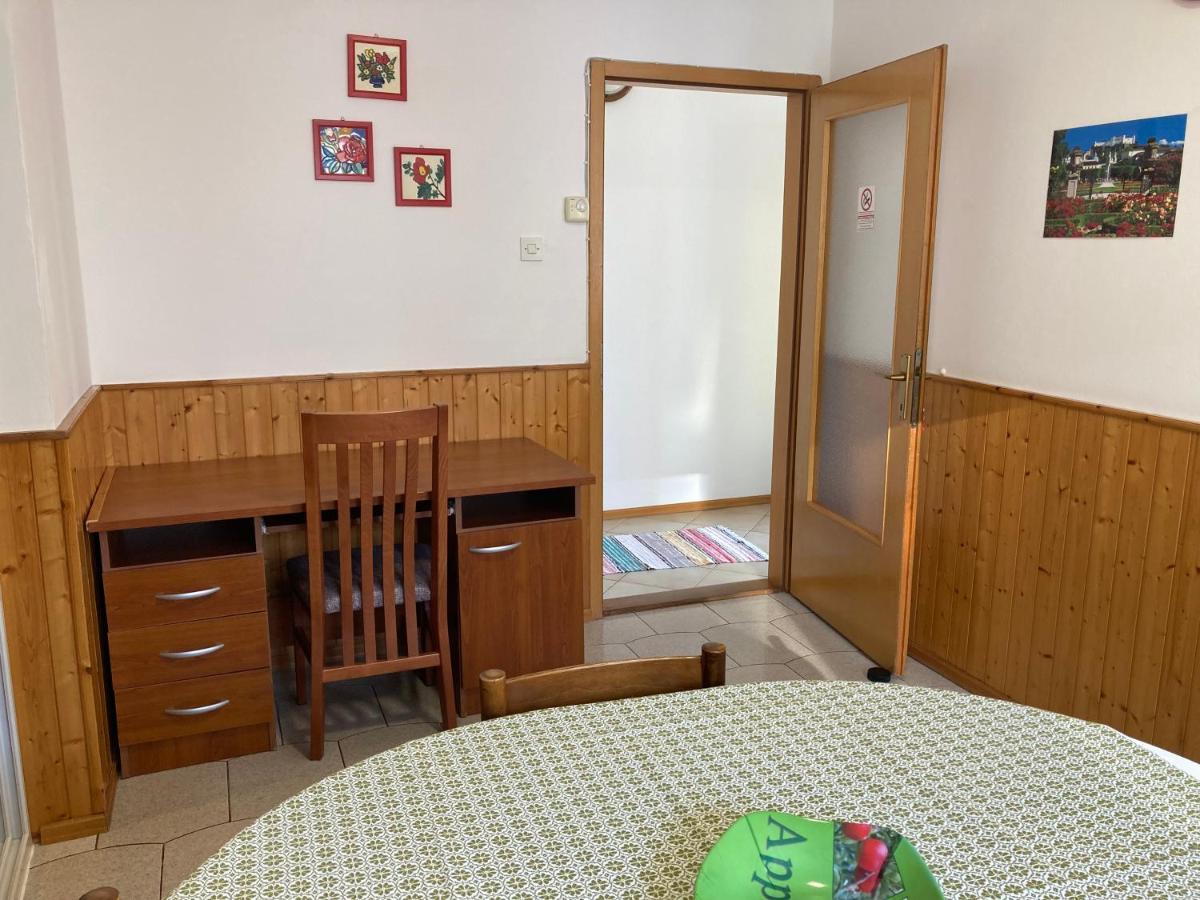 Apartments Hrnjic Umag Eksteriør bilde